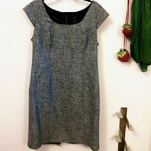 Ann Taylor Gray Scoop Neck, Cap Sleeve Work Dress - Size 14